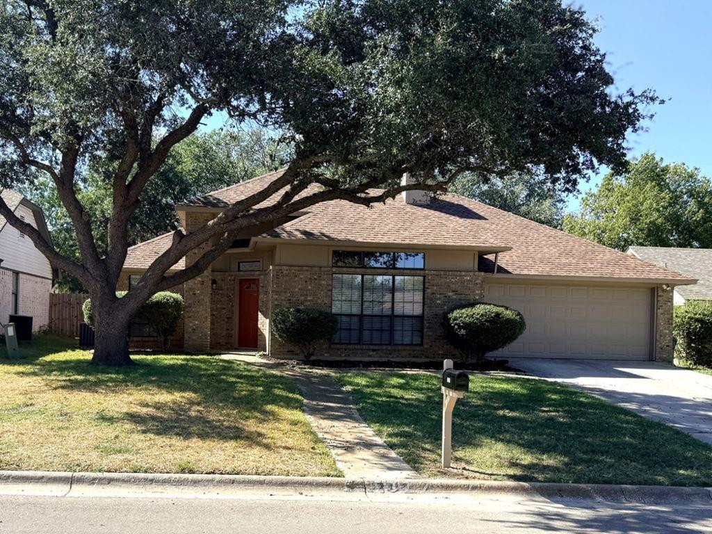 2317 Parkside Drive Property Photo 1