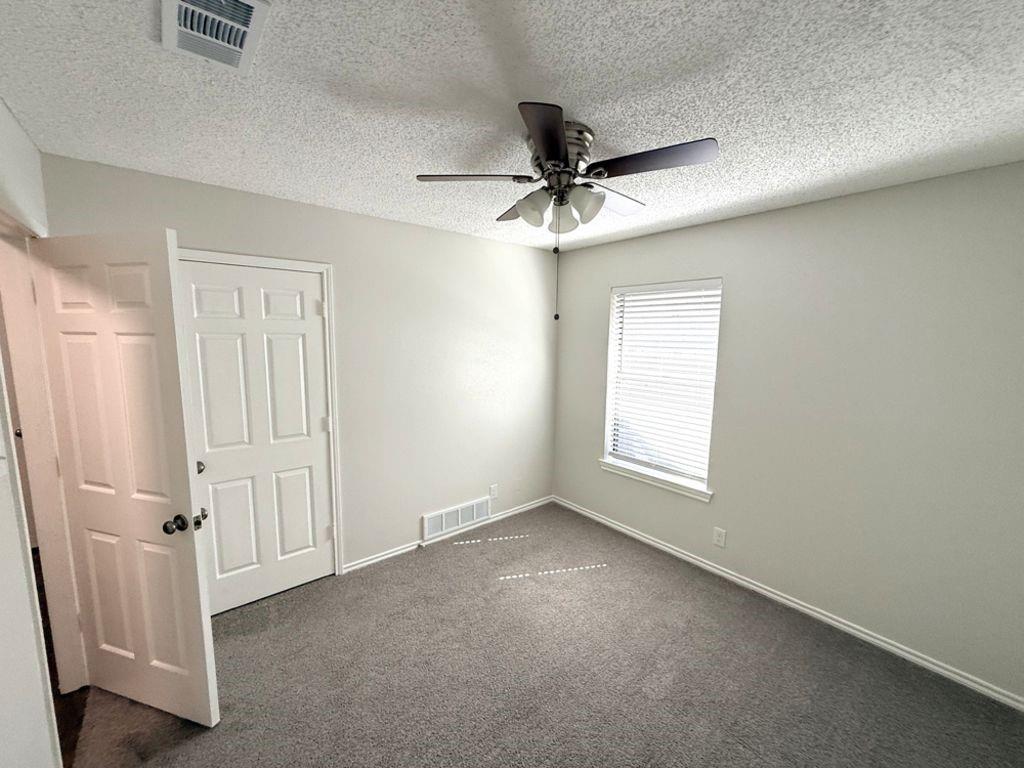 2317 Parkside Drive Property Photo 23