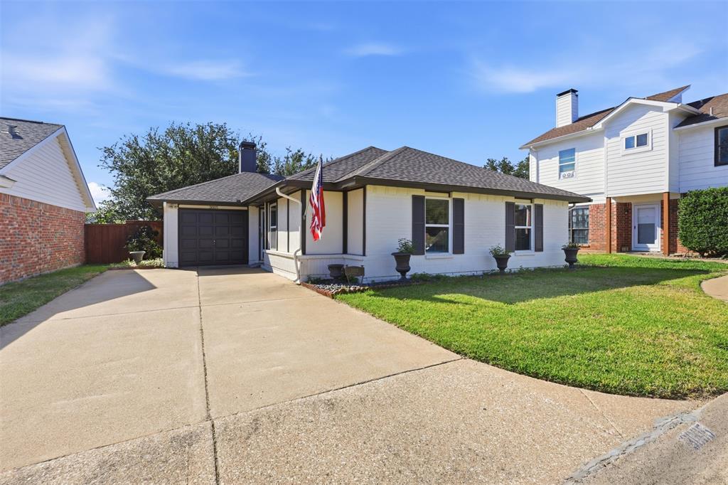3005 Plumtree Lane Property Photo 1
