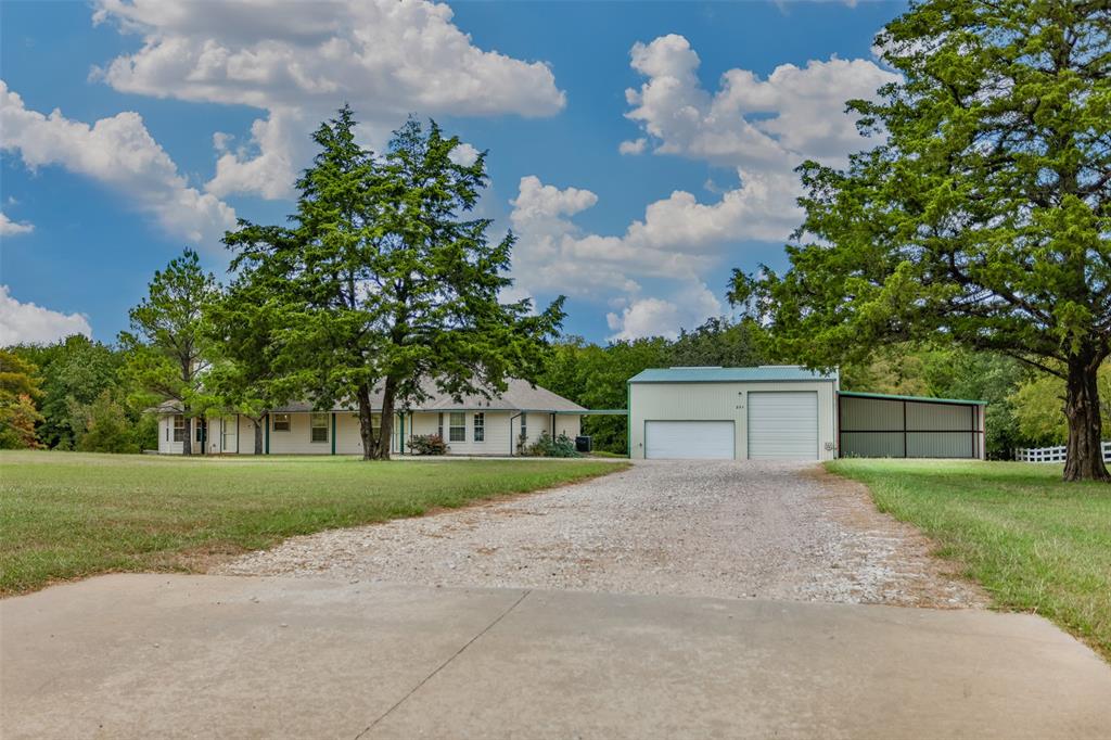 251 Denton Road Property Photo 3