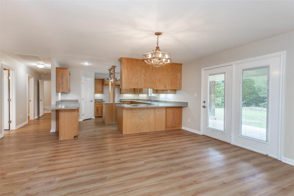 251 Denton Road Property Photo 9
