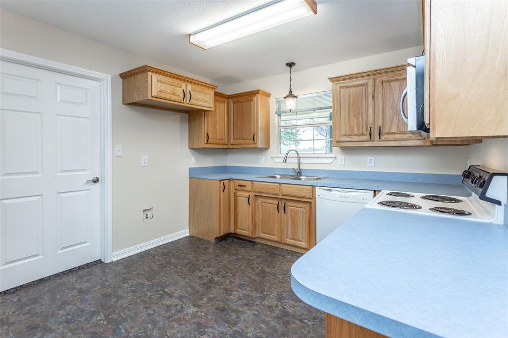 251 Denton Road Property Photo 27