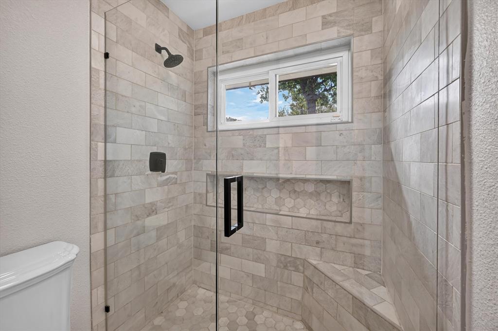 4105 Hartwood Drive Property Photo 24