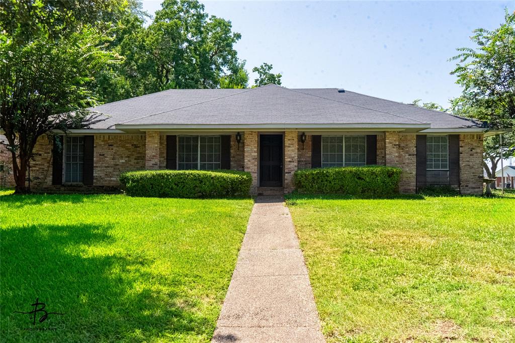 2408 Tilman Circle Property Photo 1