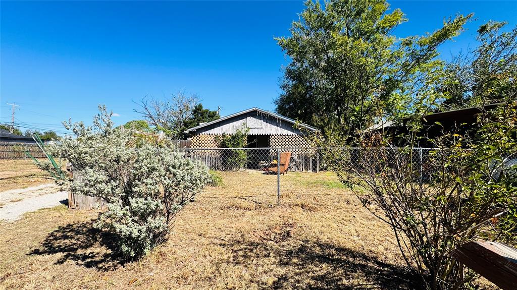 2117 Poplar Street Property Photo 1