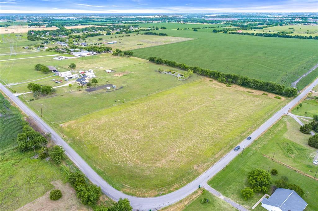 1017 County Road 979 Property Photo 4