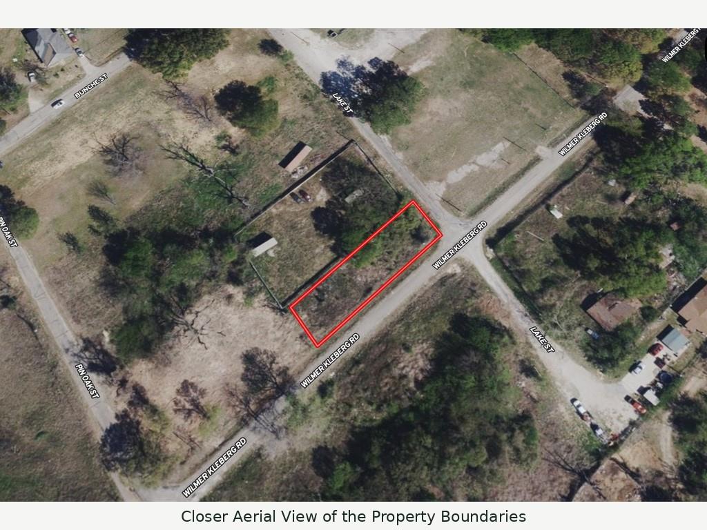 9999 Lake Street Property Photo 4
