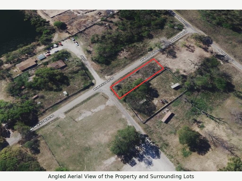 9999 Lake Street Property Photo 5