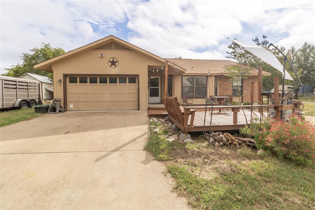 2 N Robin Drive Property Photo 1