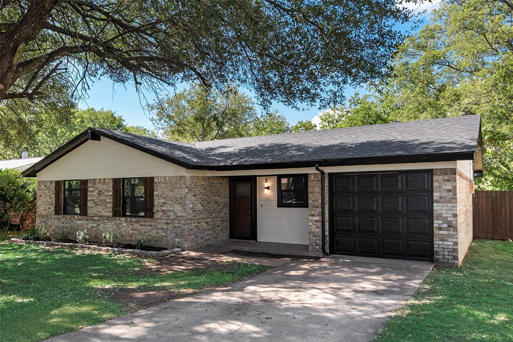 1238 Neptune Drive Property Photo 1