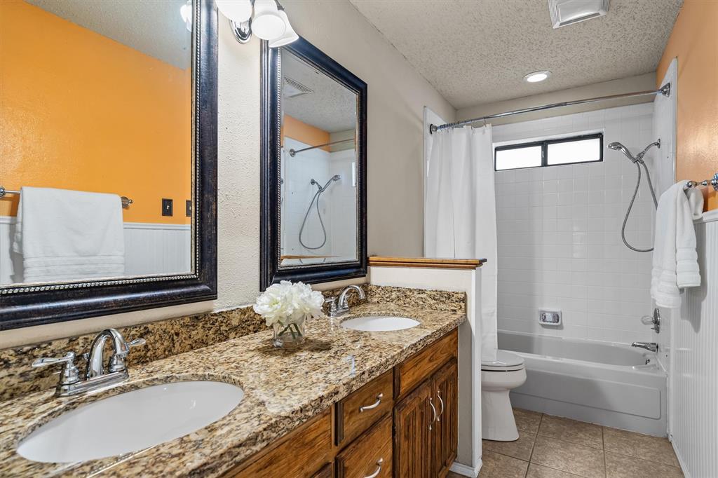 654 Park Lane Property Photo 30