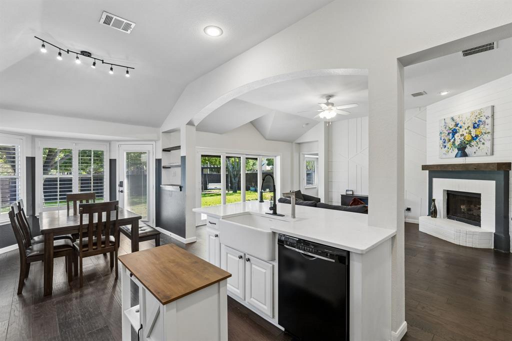 1592 Mahogany Drive Property Photo 13