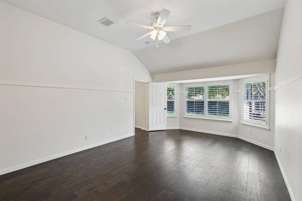 1592 Mahogany Drive Property Photo 19