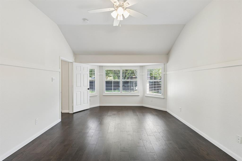 1592 Mahogany Drive Property Photo 20