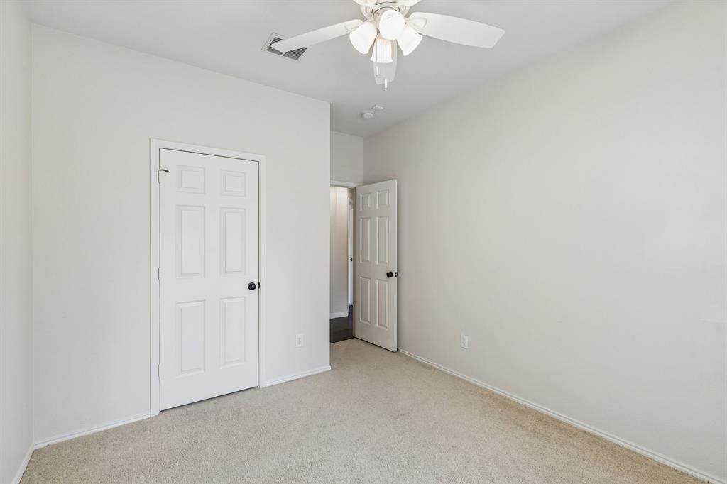 1592 Mahogany Drive Property Photo 25