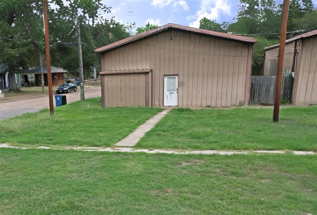 415 W McDonald Street Property Photo 1