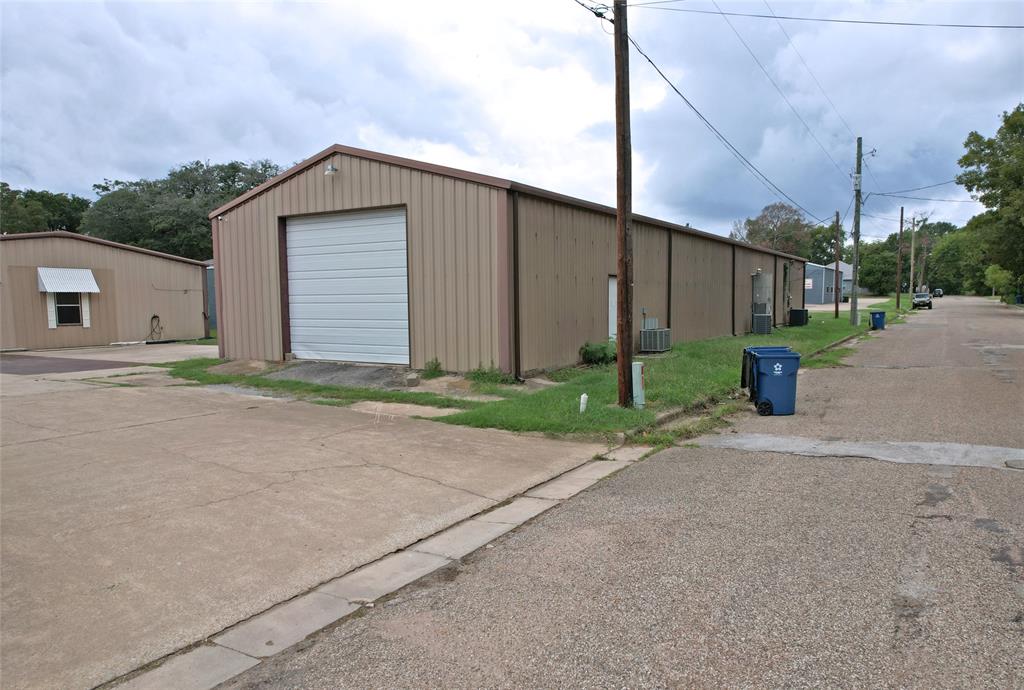 415 W Mcdonald Street Property Photo 5