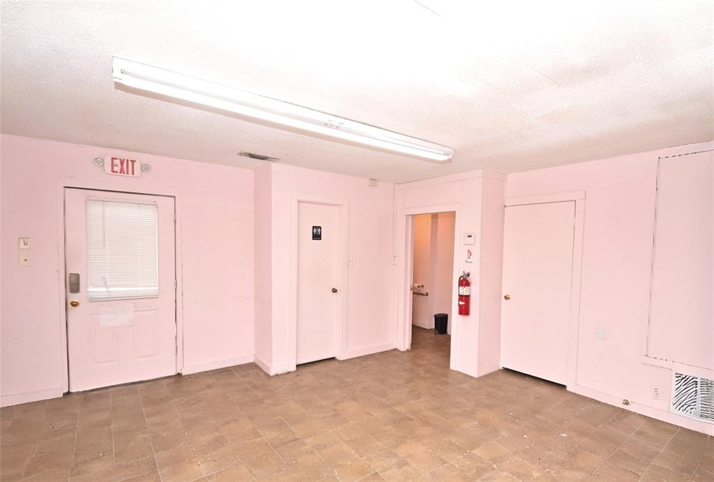 415 W Mcdonald Street Property Photo 10