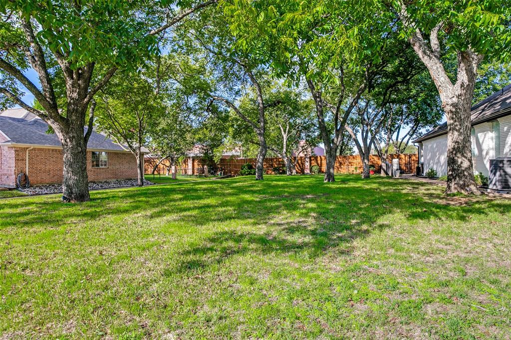 1010 Village Green Court Property Photo 5