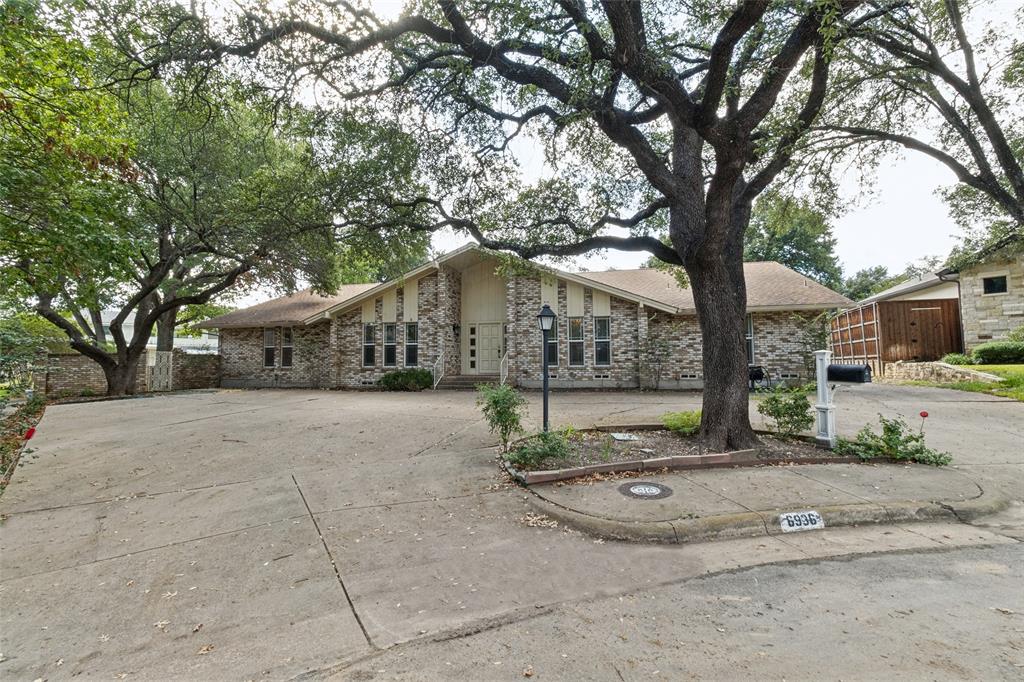 6936 Wildglen Drive Property Photo 8