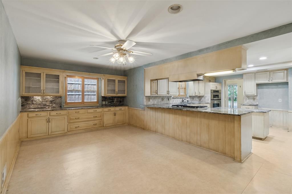 6936 Wildglen Drive Property Photo 15