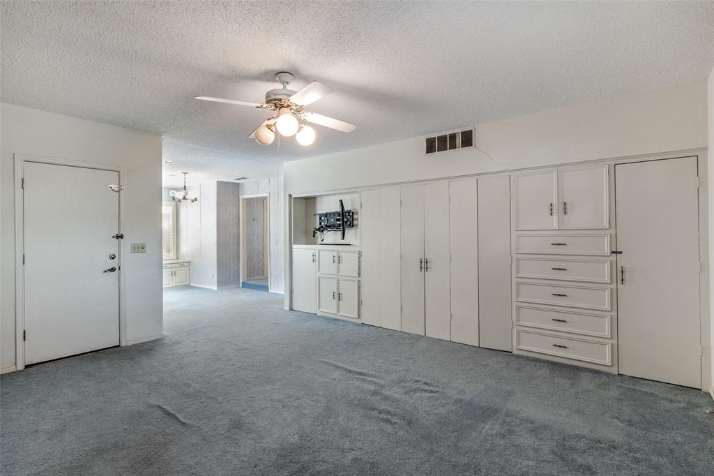 6936 Wildglen Drive Property Photo 19