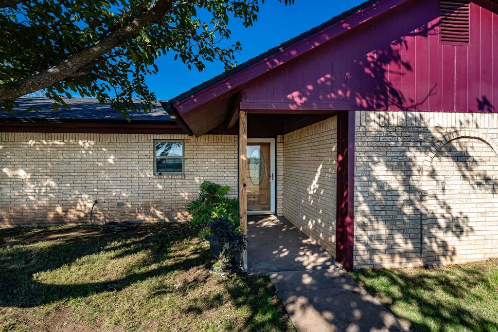 20767 County Road 309 Property Photo 1