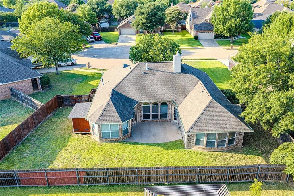 521 Acorn Court Property Photo 3