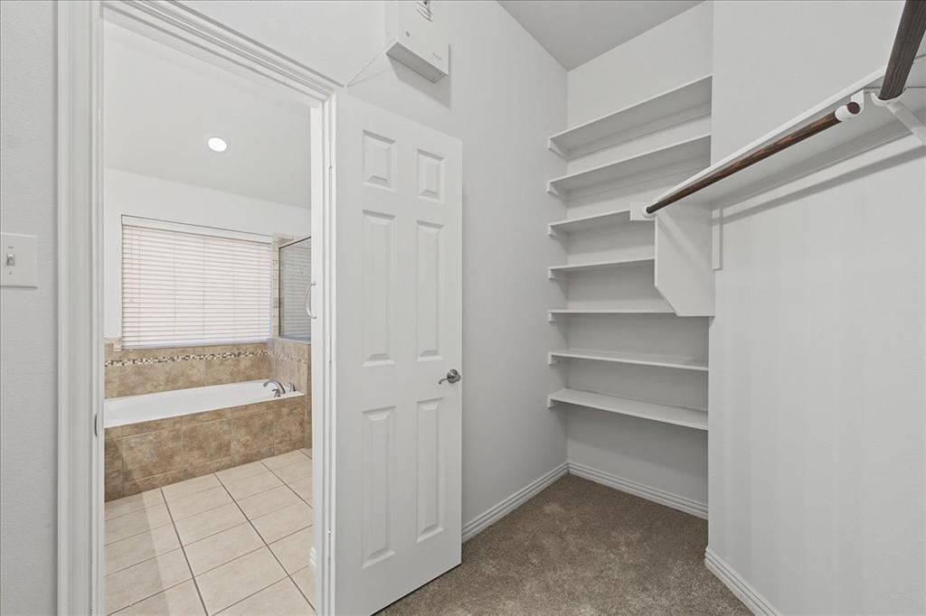 521 Acorn Court Property Photo 22