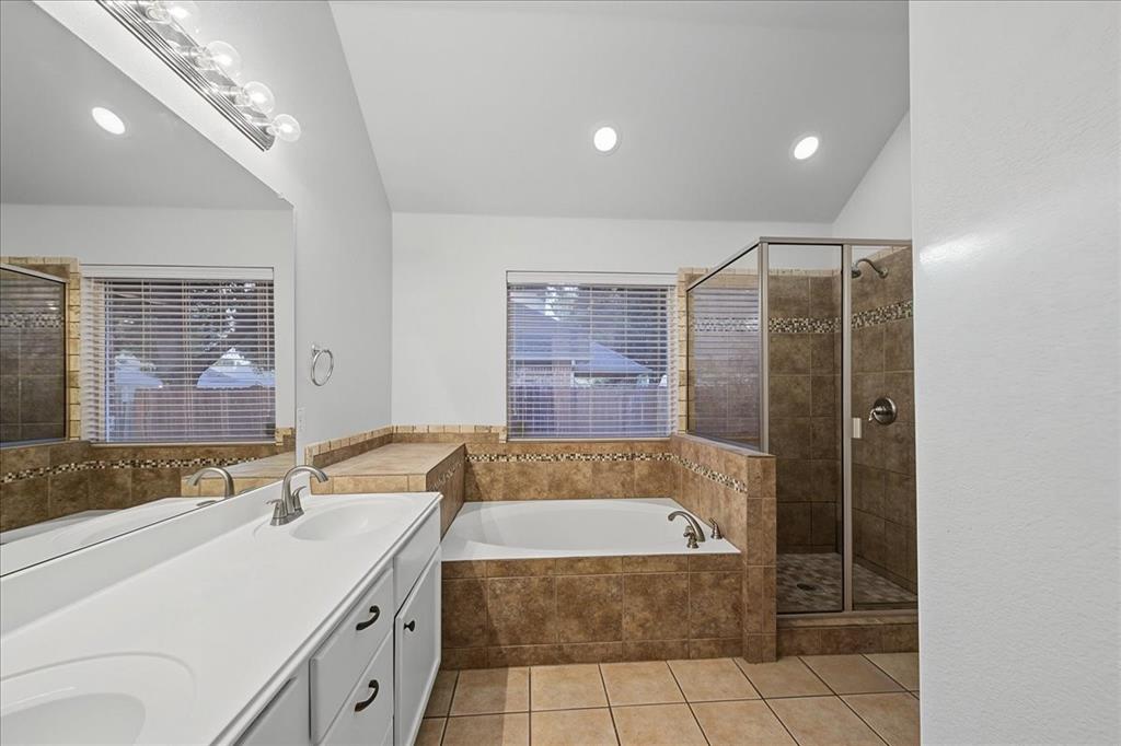 521 Acorn Court Property Photo 24
