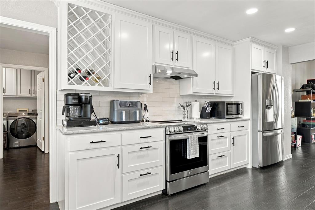 600 Harvest Lane Property Photo 8