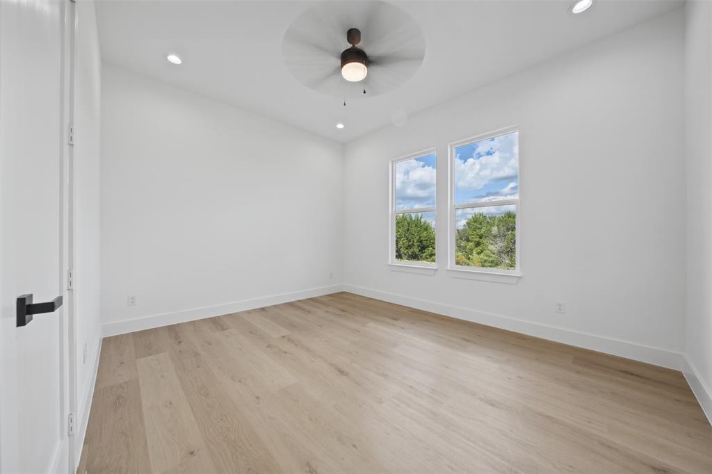 244 Martin Drive Property Photo 23