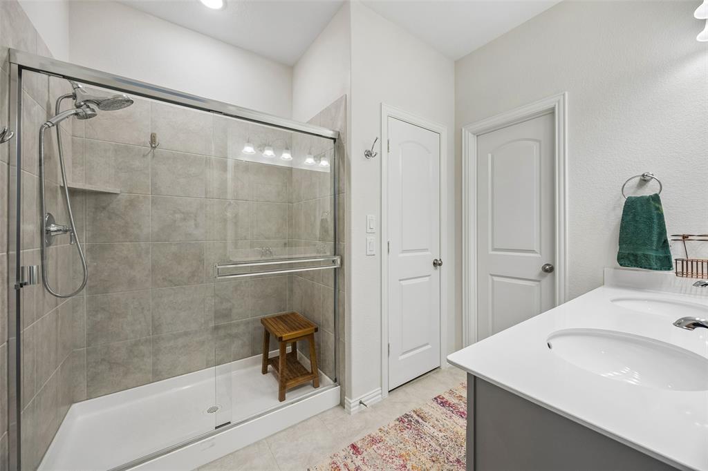 2510 Cowbird Way Property Photo 18