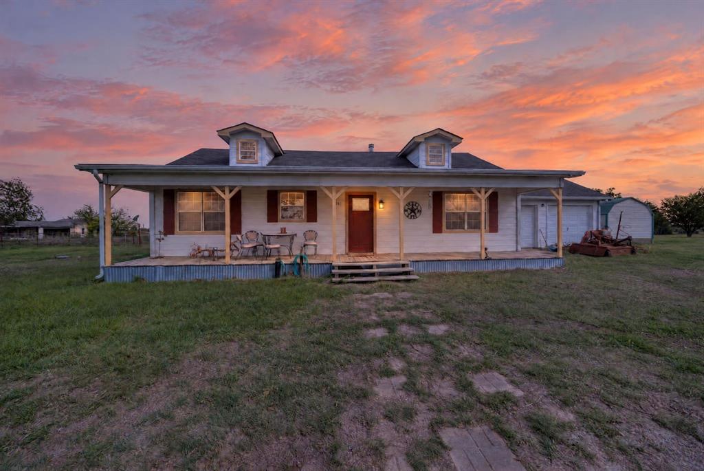 261 Rs County Road 4528 Property Photo 1