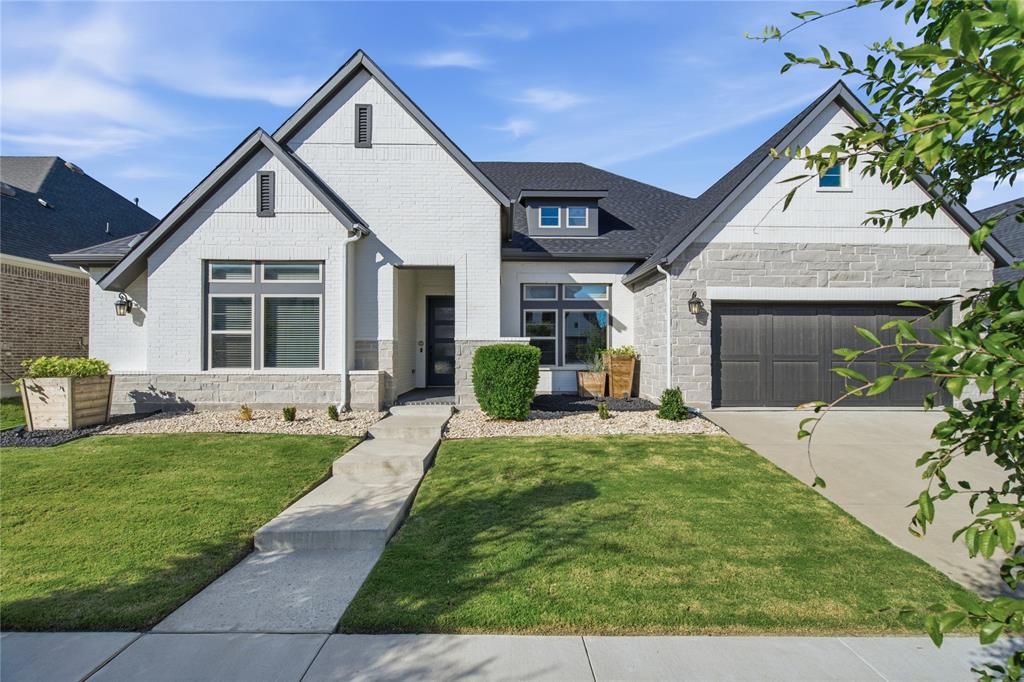 1608 17th Street Property Photo 1