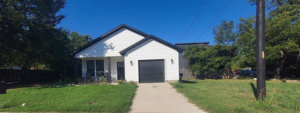 3308 Sayle Street Property Photo 1