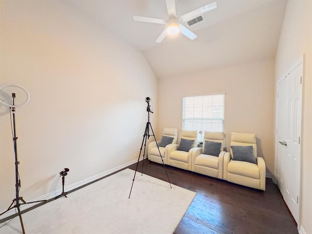717 Keswick Drive Property Photo 21