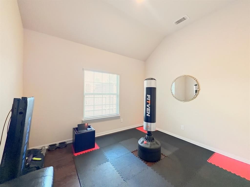717 Keswick Drive Property Photo 24