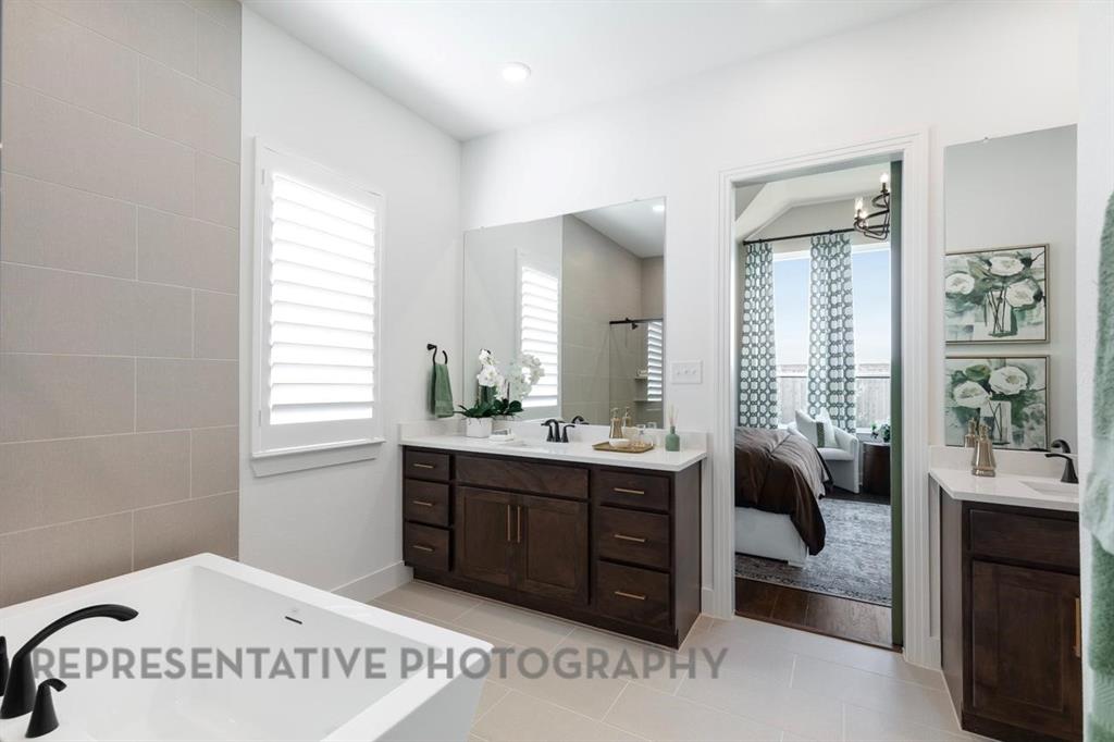 2937 Harkaway Court Property Photo 20