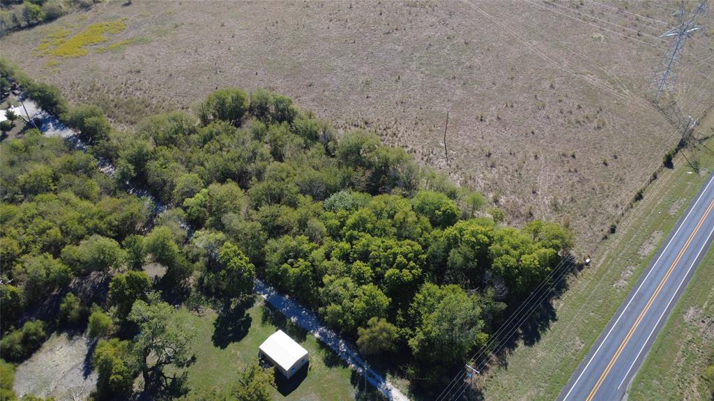 147 Private Road 4330 Property Photo 2