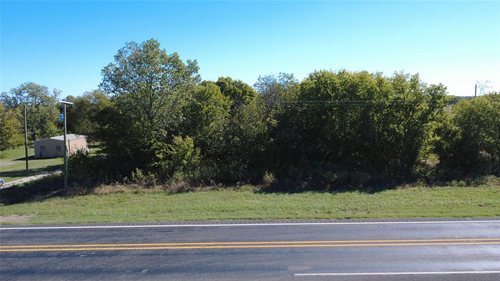 147 Private Road 4330 Property Photo 5