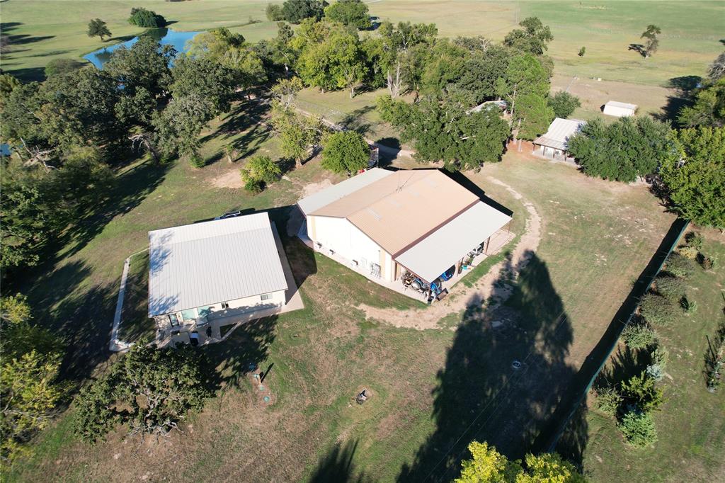 2704 County Road 1103 Property Photo 10