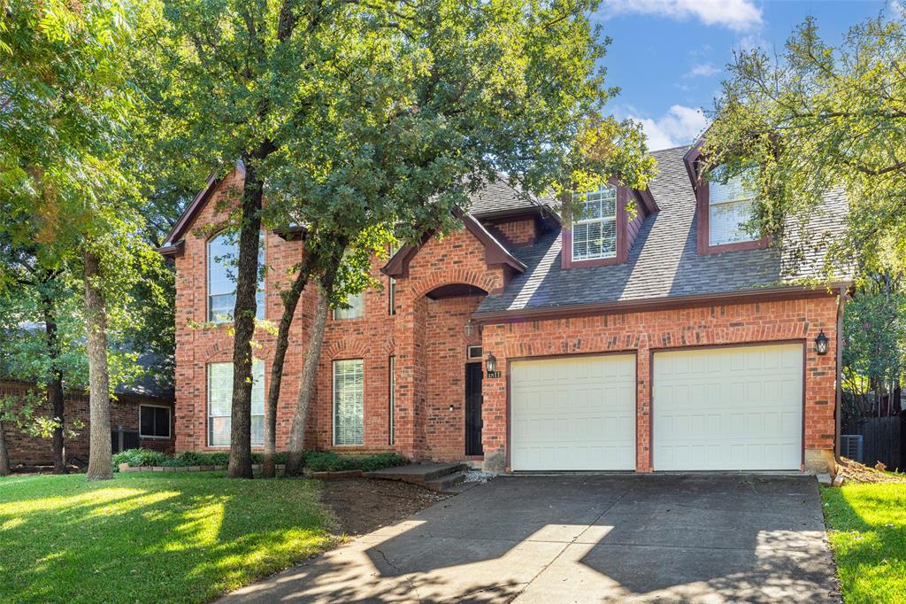 1811 Rolling Ridge Drive Property Photo 1