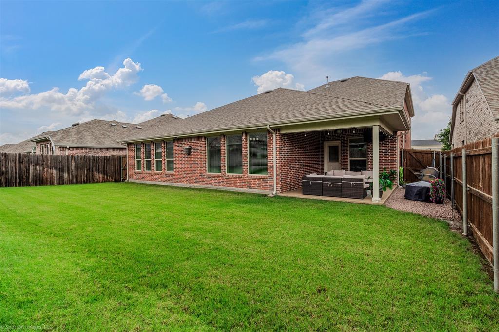 1612 Village Creek Drive Property Photo 32
