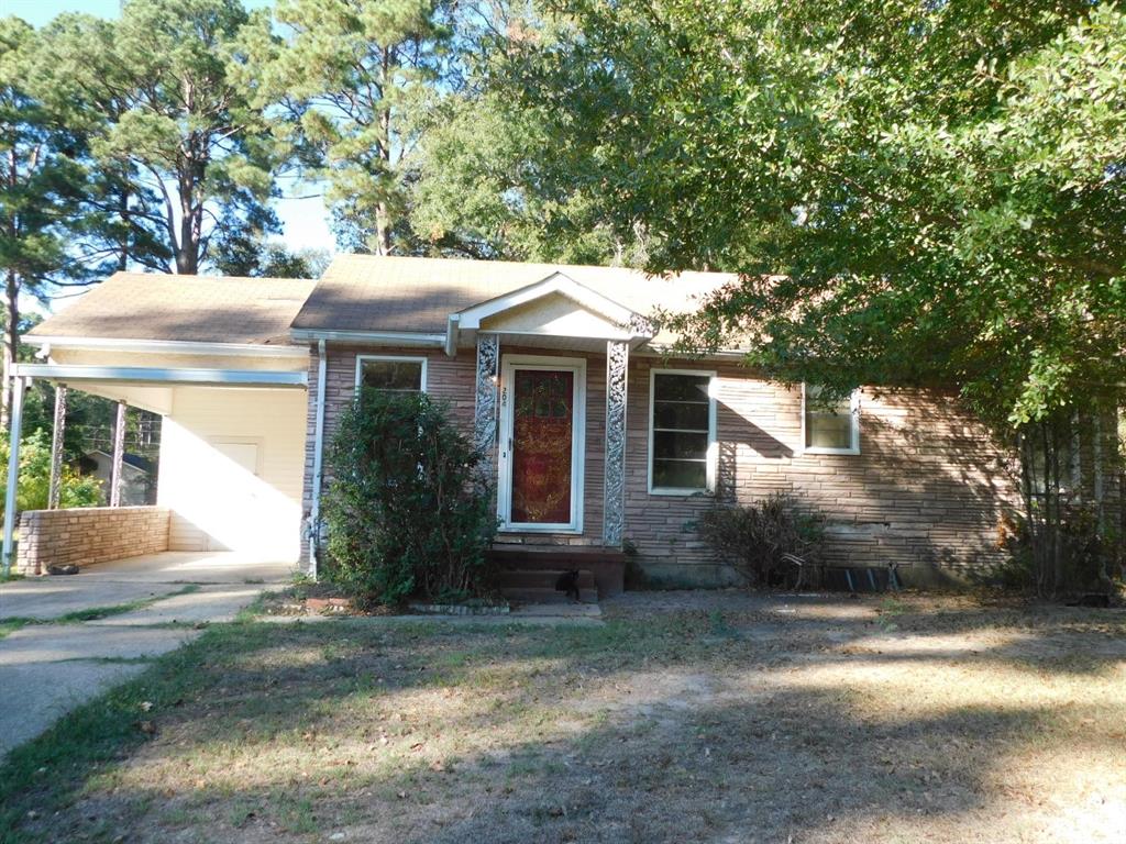 204 Elmwood Street Property Photo 1