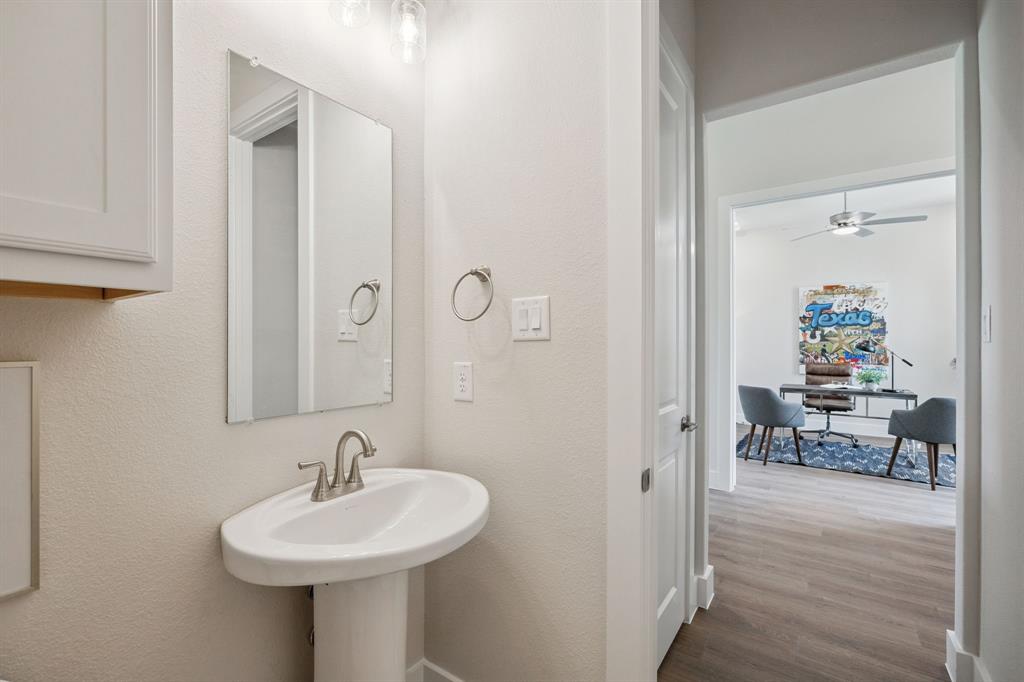 151 Quiet Waters Way Property Photo 6