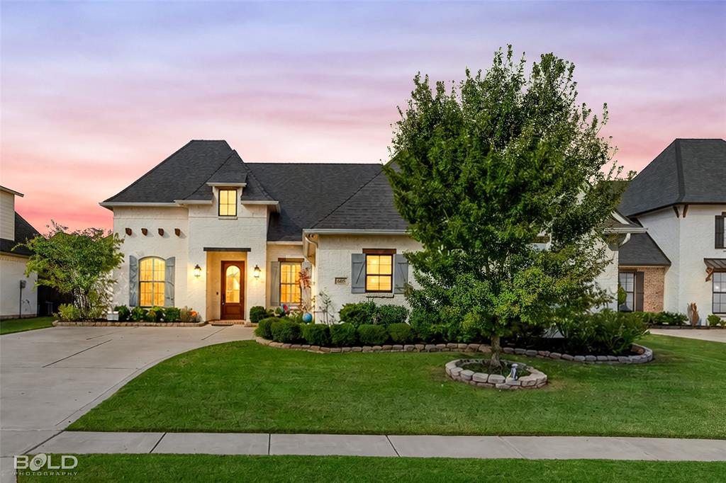 605 Corinth Circle