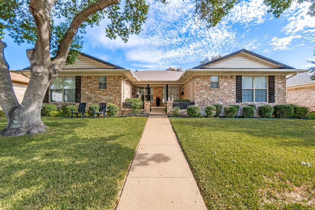 8324 Lullwater Drive
