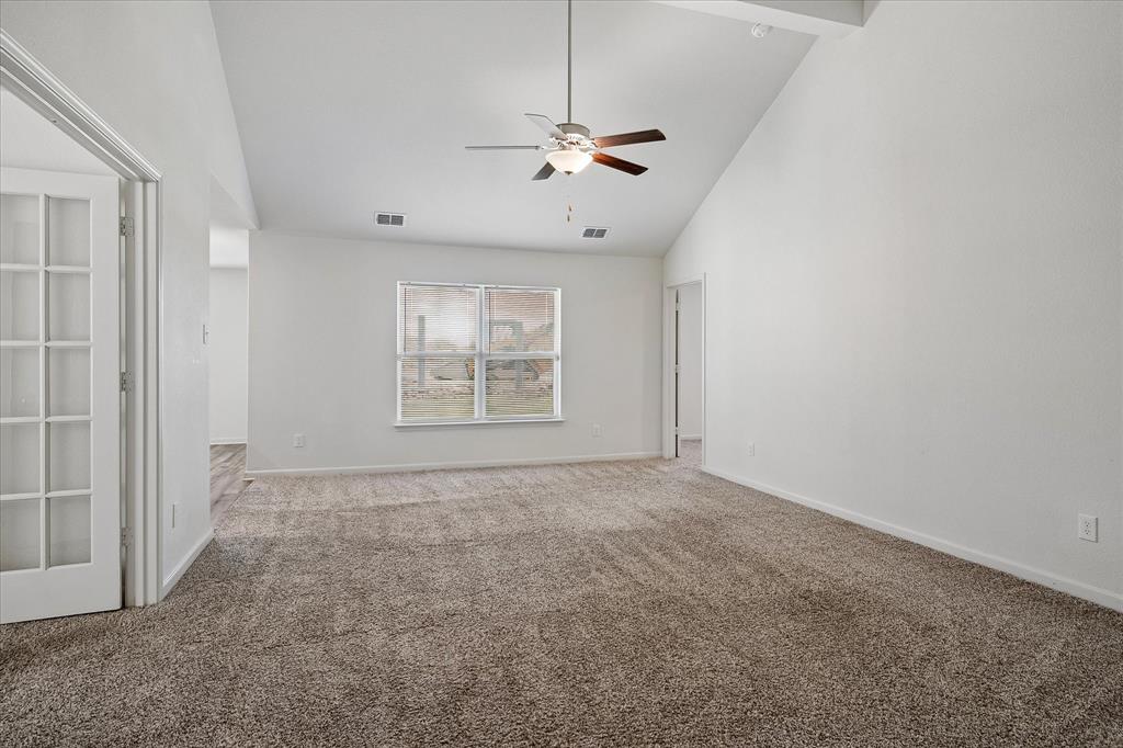 1908 Pondera Street Property Photo 4