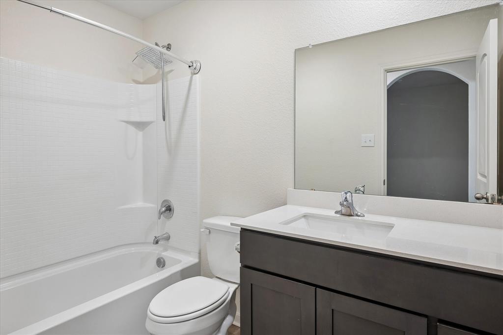 1908 Pondera Street Property Photo 5